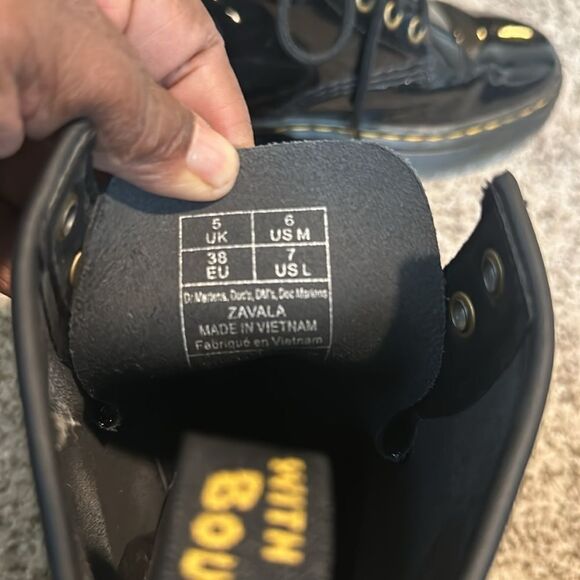 DR.MARTENS WOMENS ZAVALA COMBAT BOOT 7 - Picture 8 of 8